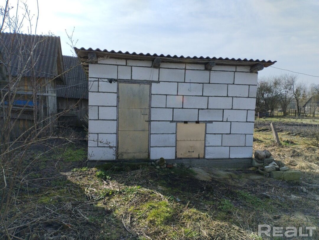 Недорогой вариант под дачу: дом и баня на берегу озера в лесной деревне в  85 км от Минска — последние Новости на Realt