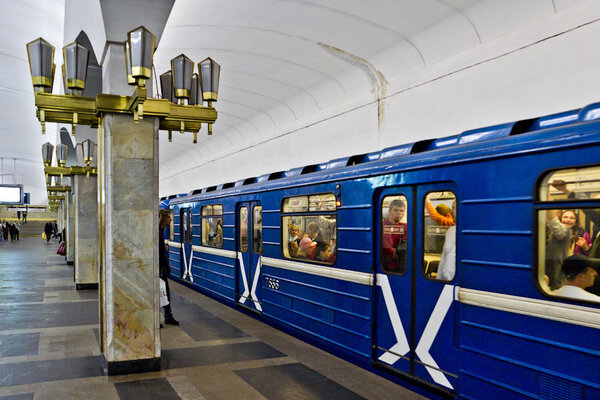 станция метро пушкинская 2